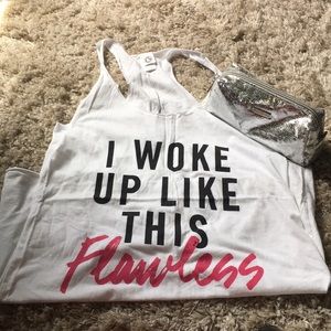 bareMinerals Bundle- Tank & Makeup Bag